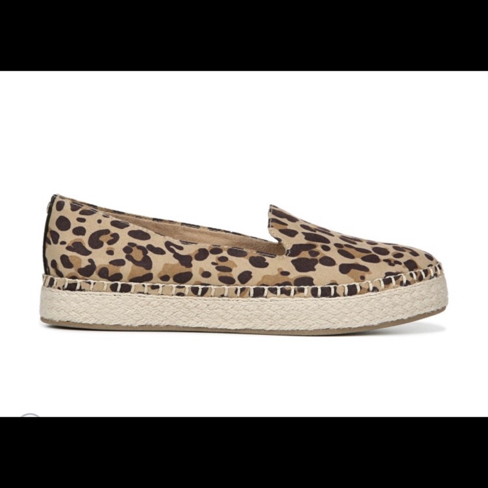 Leopard slip-ons